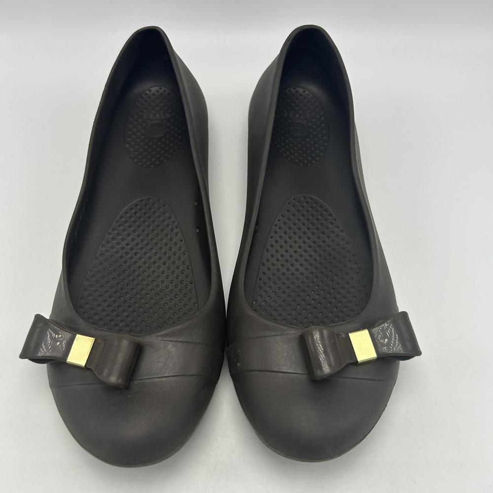 Crocs Flats Womens 9 Gianna Bow Brown Round Toe Slip On Comfort Ballet Shoe